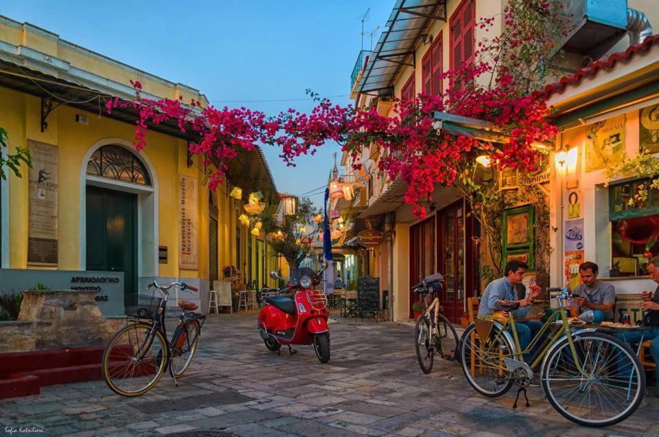 Cozy Flat On The Main Square, 10Min To The Sea Villa Kalamata Ngoại thất bức ảnh